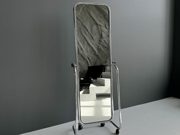 Veidrodis ant ratukų